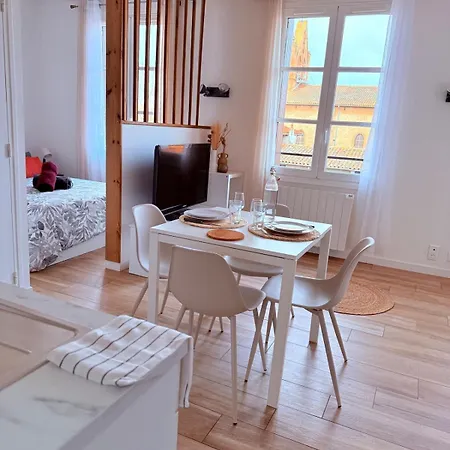 Le Nid De , T1 Coup De Coeur Avec Parking Appartamento
