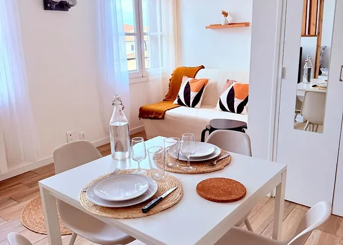 Le Nid De , T1 Coup De Coeur Avec Parking * Plaisance-du-Touch